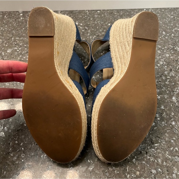 Expression sz 9 Leyah Platform Wedge Sandals - Picture 2 of 10